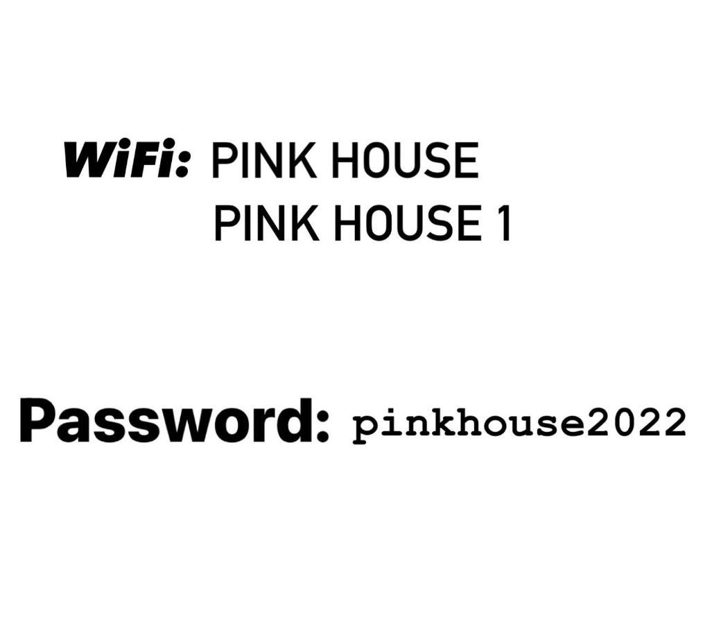 Pink House Apartments Jagodina Exteriör bild